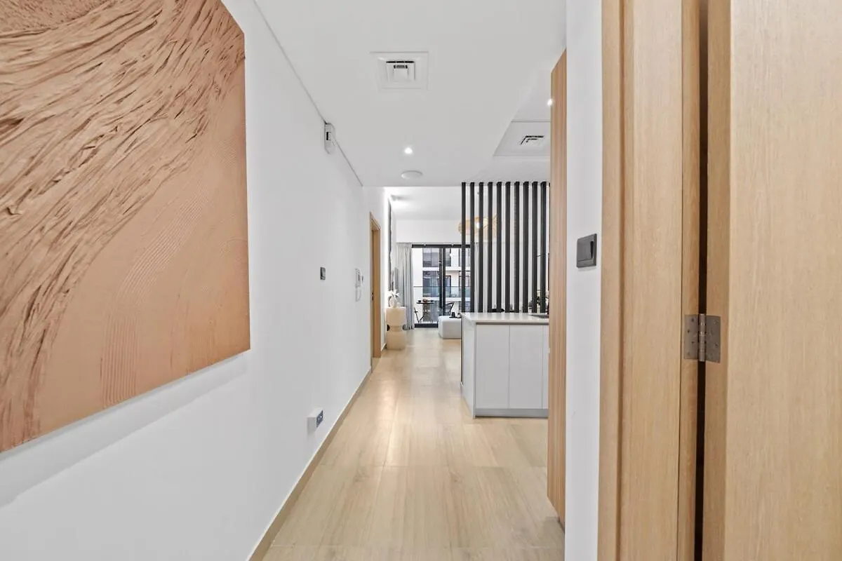 1Bed In Jvc By Stayinhomes - 20 Mins Business Bay - Parking - Pool - Dubai