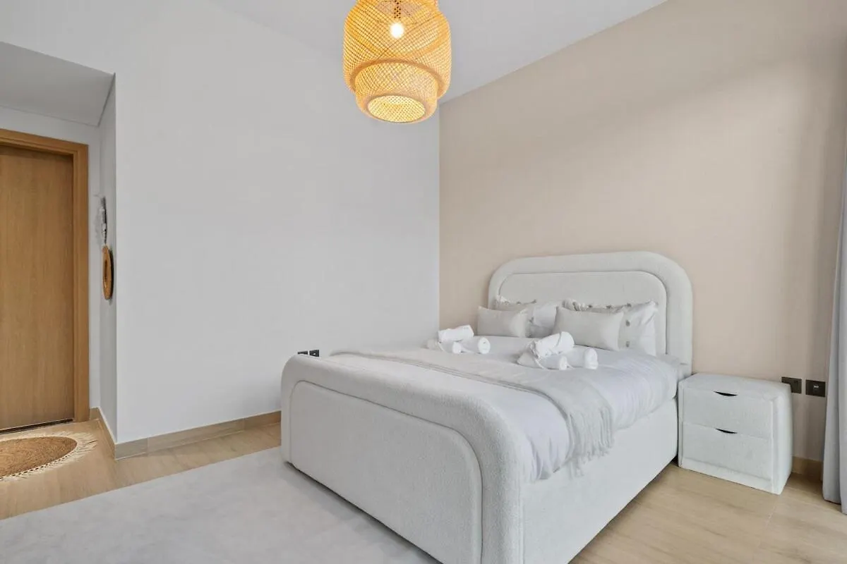 1Bed In Jvc By Stayinhomes - 20 Mins Business Bay - Parking - Pool - Dubai United Arab Emirates